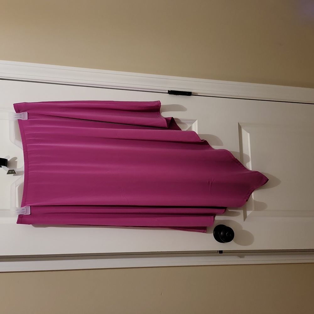 NWOT pink asymmetrical skirt size XL